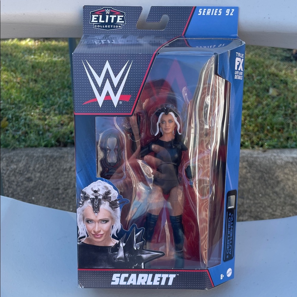 WWE Elite Series 92 Scarlett NEW IN BOX